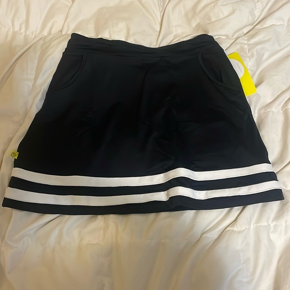 NWT black tennis skirt - Picture 1 of 2
